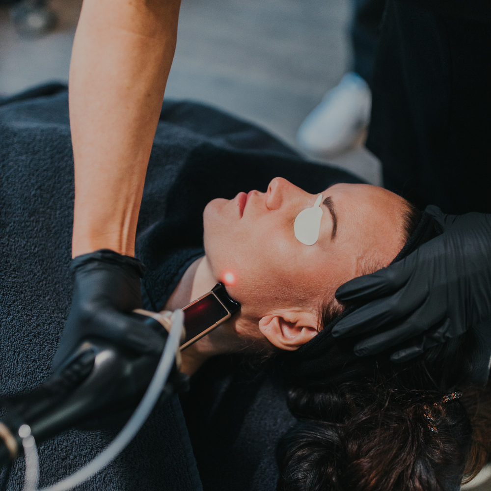 Ta hudpleien til et nytt nivå med laserbehandling