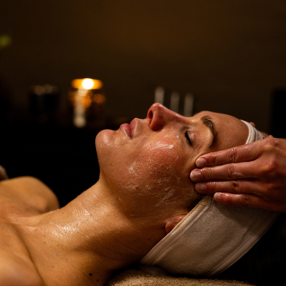 Costume tester - Hydrafacial hos Beth´s Beauty